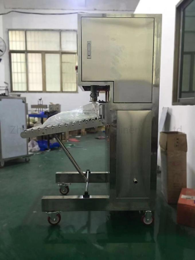 Bolso semiautomático del vino en el relleno y el recubrimiento de la caja del llenador del babero de la máquina