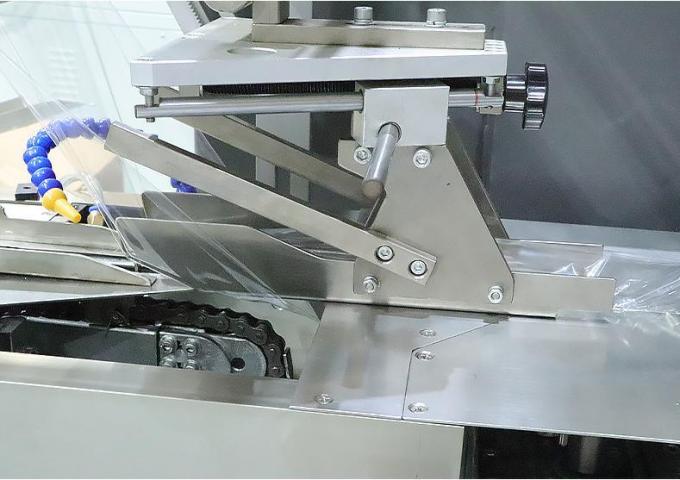 Empaquetadora vegetal de la almohada de la pizza del flujo del paquete del pan del caramelo de la máscara automática completa del jabón