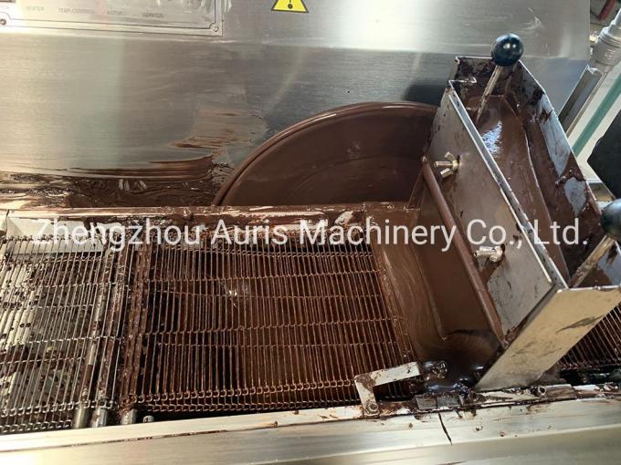 Pequeño chocolate que envuelve la máquina Eagle Chocolate Making Moulding Machine de oro