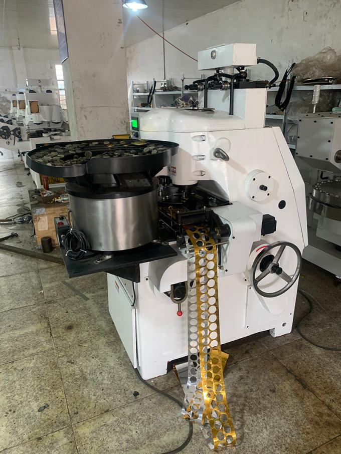 Empaquetadora del chocolate de Auris 160pcs Min Coin Chocolate Wrapping Machine 2