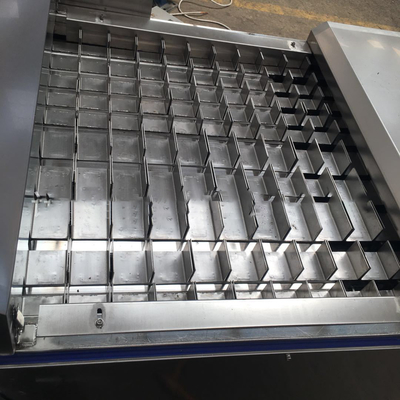 Rebanadora 500kg de los pescados automáticos por la máquina fresca del corte del pescado del Ribbonfish de la hora