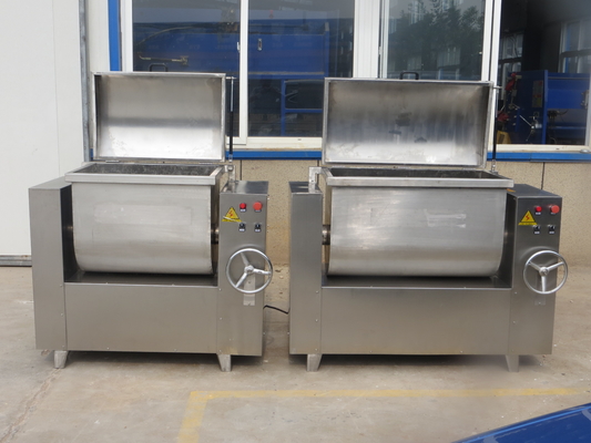 la máquina del mezclador de la carne 120kg fortalece la máquina de relleno de salchicha motorizada cocida al vapor