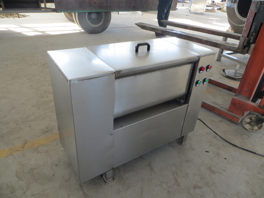 carne de salchicha de la máquina 100kg/Time del mezclador del cortador 75rpm que rellena el mezclador