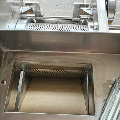 Máquina de corte en cuadritos del corte del pescado de Surimi de la máquina de la carne del cubo del separador del hueso