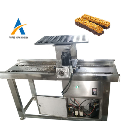 El chocolate de acero inoxidable de la torta asperja la sal y a Sugar Sprinkling Machine